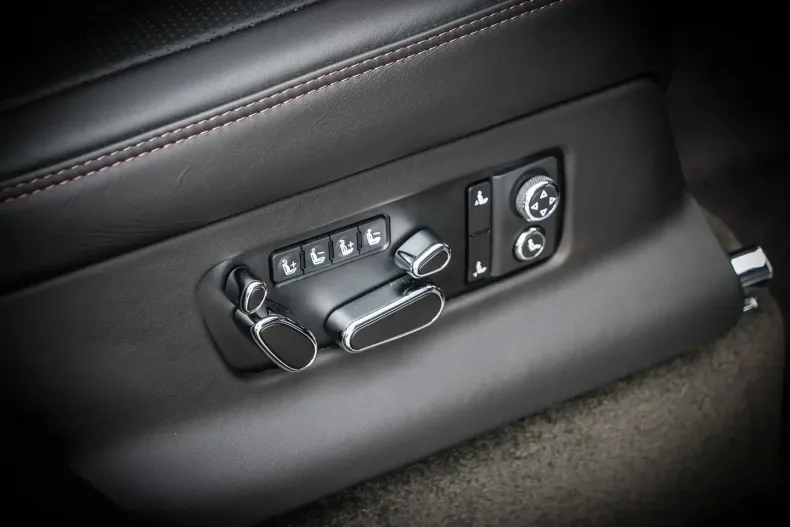 Bentley Bentayga din 2022 cu 10.980 km - oferta BEN125265 - foto 17