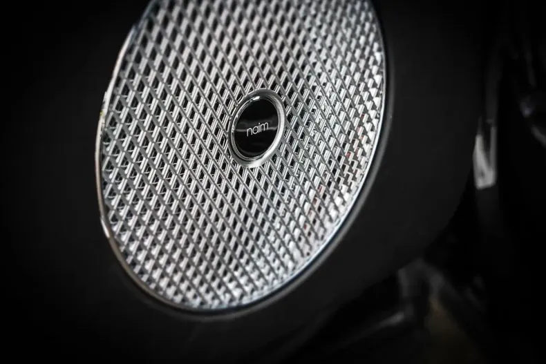 Bentley Bentayga din 2022 cu 10.980 km - oferta BEN125265 - foto 25