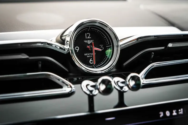 Bentley Bentayga din 2022 cu 10.980 km - oferta BEN125265 - foto 27