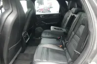 Porsche Cayenne din 2021 cu 76.300 km - oferta POR125266 - foto 13