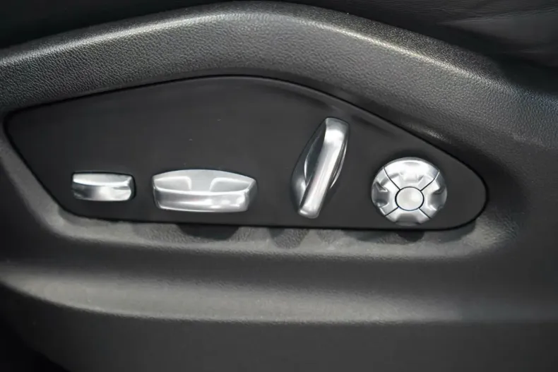 Porsche Cayenne din 2020 cu 91.400 km - oferta POR125267 - foto 23