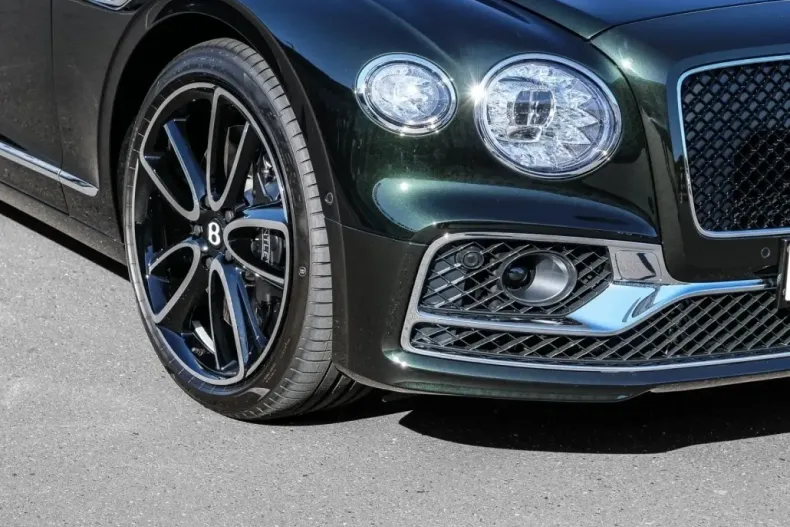 Bentley Flying Spur din 2023 cu 5.500 km - oferta BEN125270 - foto 10