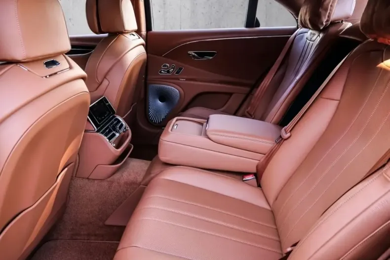 Bentley Flying Spur din 2023 cu 5.500 km - oferta BEN125270 - foto 14