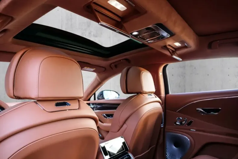 Bentley Flying Spur din 2023 cu 5.500 km - oferta BEN125270 - foto 25