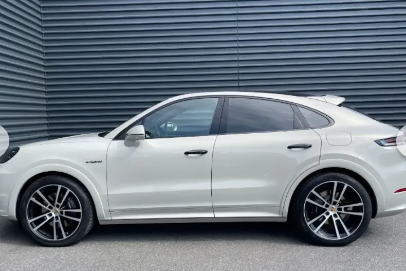 Porsche Cayenne din 2024 cu 15 km - oferta POR125272 - foto 7