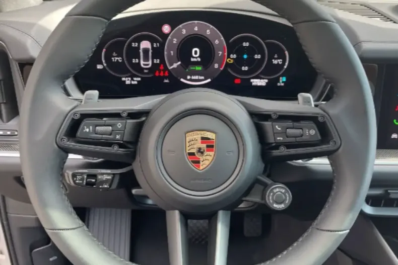 Porsche Cayenne din 2024 cu 15 km - oferta POR125272 - foto 17