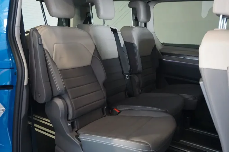 Volkswagen T7 Multivan din 2022 cu 55.000 km - oferta VOL125276 - foto 9