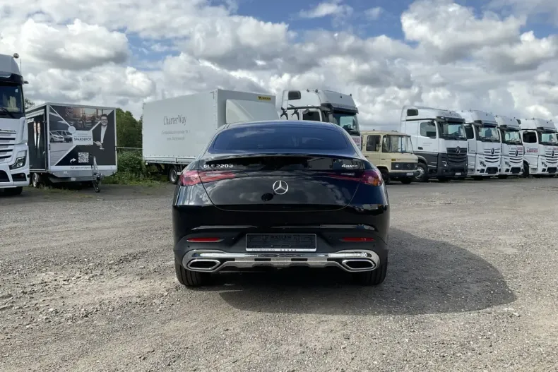 Mercedes-Benz GLC 220 din 2024 cu 15.000 km - oferta MER125279 - foto 3