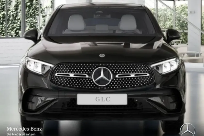 Mercedes-Benz GLC 200 din 2024 cu 10.700 km - oferta MER125281 - foto 3