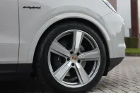 Porsche Cayenne din 2024 cu 5.800 km - oferta POR125285 - foto 17
