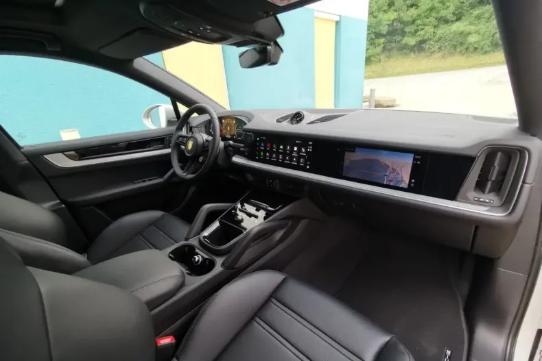 Porsche Cayenne din 2024 cu 35 km - oferta POR125286 - foto 10