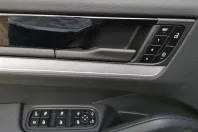 Porsche Cayenne din 2024 cu 35 km - oferta POR125286 - foto 16