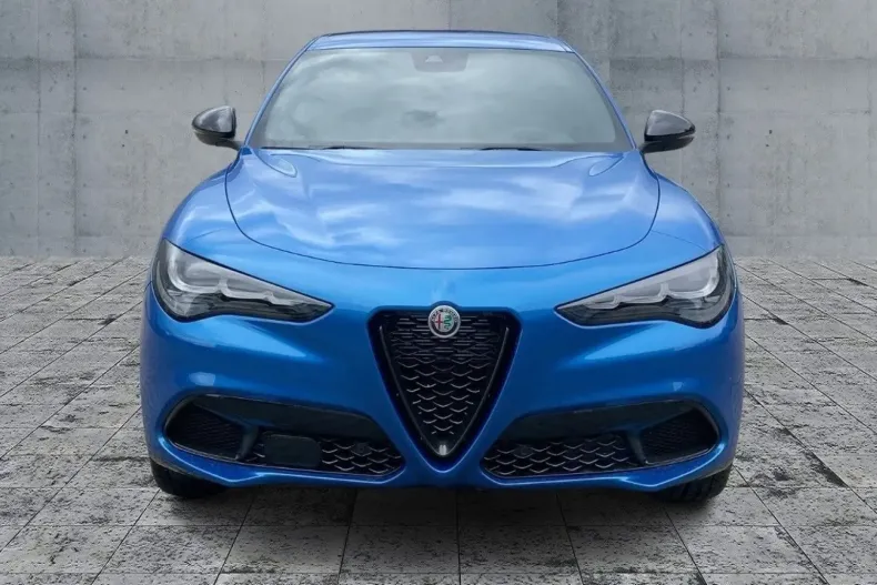 Alfa Romeo Stelvio din 2023 cu 2.300 km - oferta ALF125288 - foto 2