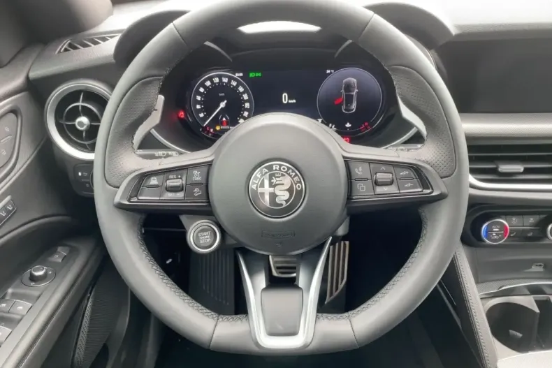 Alfa Romeo Stelvio din 2023 cu 2.300 km - oferta ALF125288 - foto 10