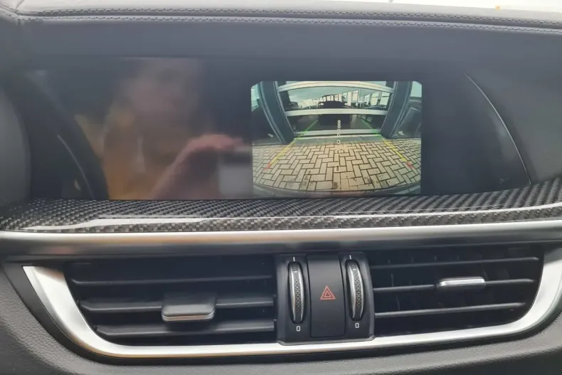 Alfa Romeo Stelvio din 2023 cu 20.229 km - oferta ALF125290 - foto 17