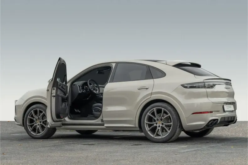 Porsche Cayenne din 2022 cu 19.300 km - oferta POR125304 - foto 5