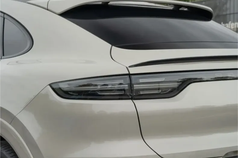 Porsche Cayenne din 2022 cu 19.300 km - oferta POR125304 - foto 12