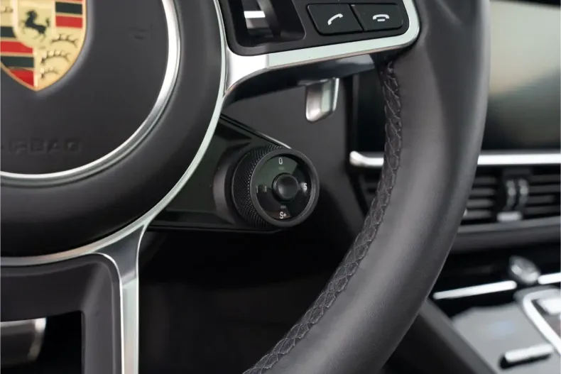 Porsche Cayenne din 2022 cu 19.300 km - oferta POR125304 - foto 33