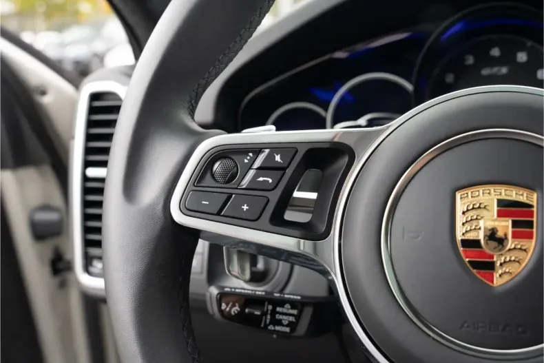 Porsche Cayenne din 2022 cu 19.300 km - oferta POR125304 - foto 34