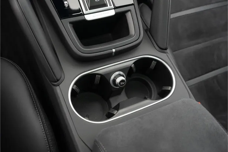 Porsche Cayenne din 2022 cu 19.300 km - oferta POR125304 - foto 37