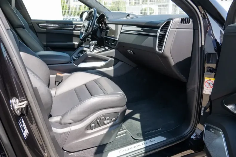 Porsche Cayenne din 2022 cu 45.500 km - oferta POR125306 - foto 7