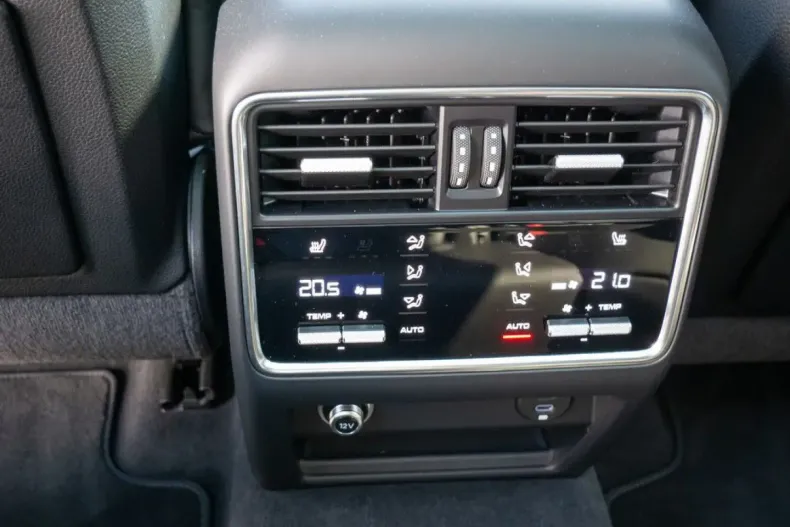 Porsche Cayenne din 2022 cu 45.500 km - oferta POR125306 - foto 12