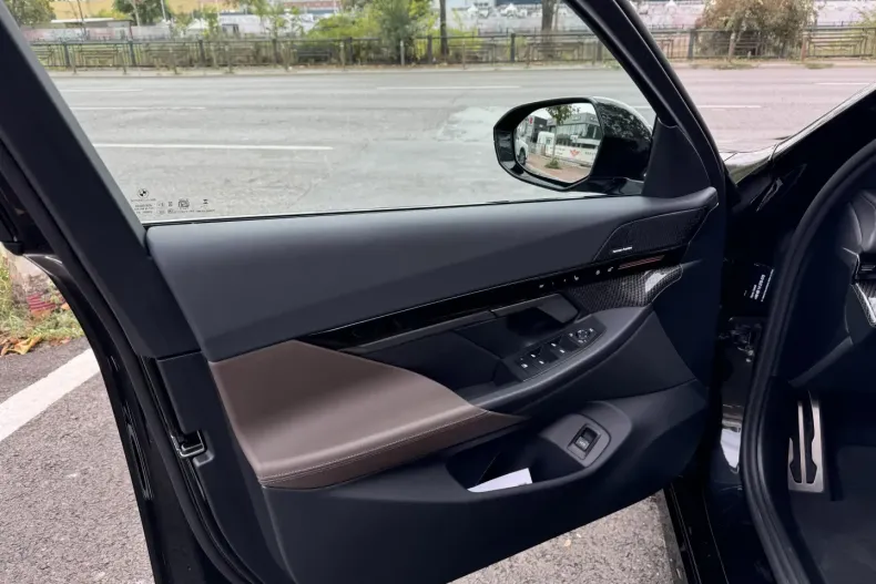 BMW 520 din 2024 cu 27.000 km - oferta BMW125307 - foto 9