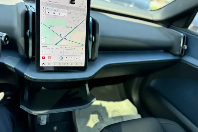 Volvo EX30 din 2024 cu 5.490 km - oferta VOL125308 - foto 12