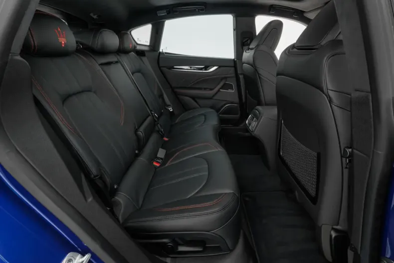 Maserati Levante din 2024 cu 9.900 km - oferta MAS125311 - foto 18