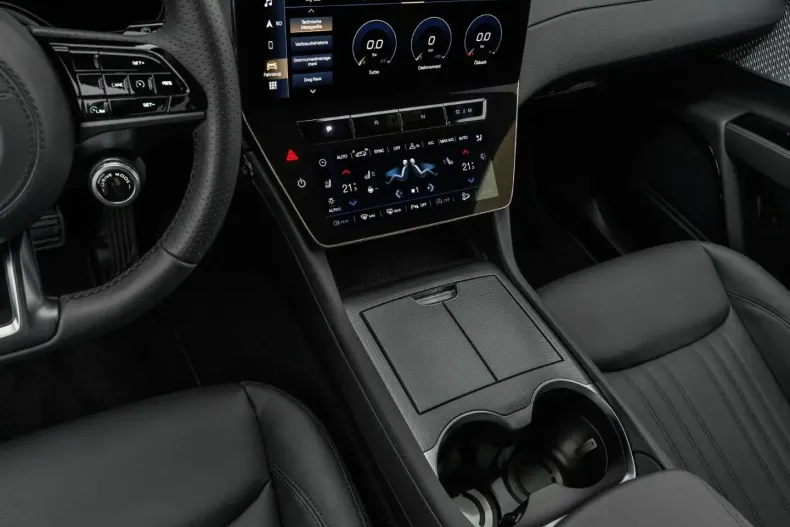 Maserati Grecale din 2023 cu 19.900 km - oferta MAS125312 - foto 12