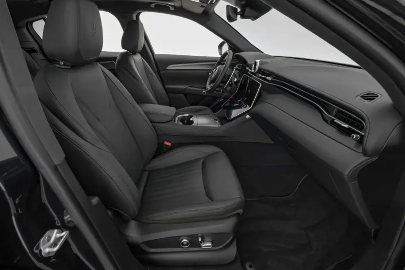 Maserati Grecale din 2023 cu 19.900 km - oferta MAS125312 - foto 16