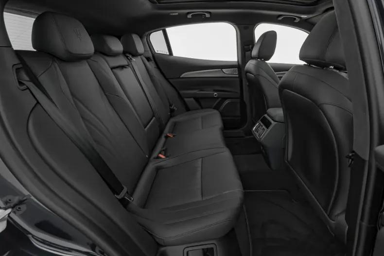 Maserati Grecale din 2023 cu 19.900 km - oferta MAS125312 - foto 20