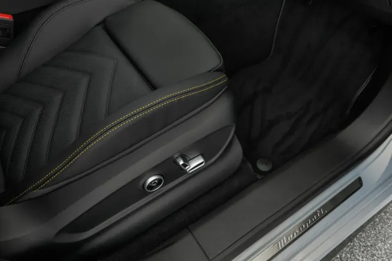 Maserati Grecale din 2024 cu 60 km - oferta MAS125315 - foto 11