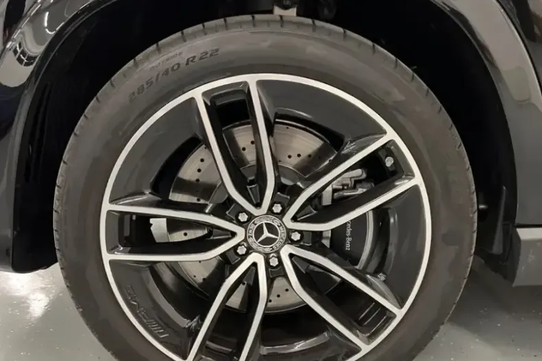 Mercedes-Benz GLE 450 din 2024 cu 15.800 km - oferta MER125316 - foto 5