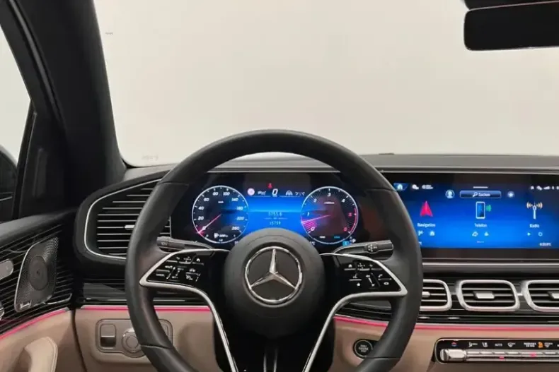 Mercedes-Benz GLE 450 din 2024 cu 15.800 km - oferta MER125316 - foto 9