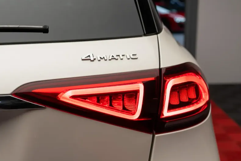 Mercedes-Benz GLE 400 din 2022 cu 79.000 km - oferta MER125317 - foto 34