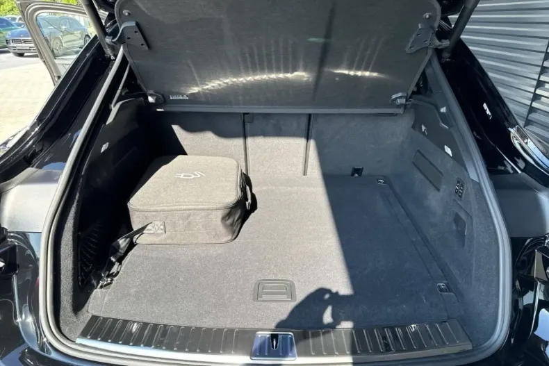 Porsche Cayenne din 2024 cu 9.900 km - oferta POR125325 - foto 17