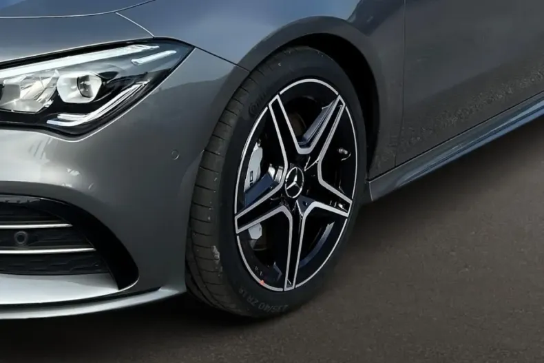 Mercedes-Benz CLA 35 AMG din 2023 cu 41.350 km - oferta MER125326 - foto 7