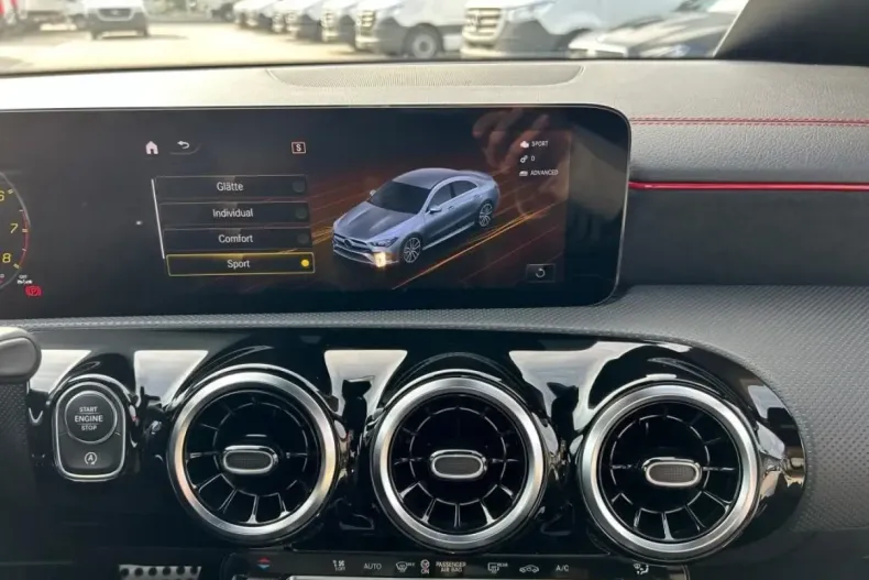 Mercedes-Benz CLA 35 AMG din 2023 cu 41.350 km - oferta MER125326 - foto 20