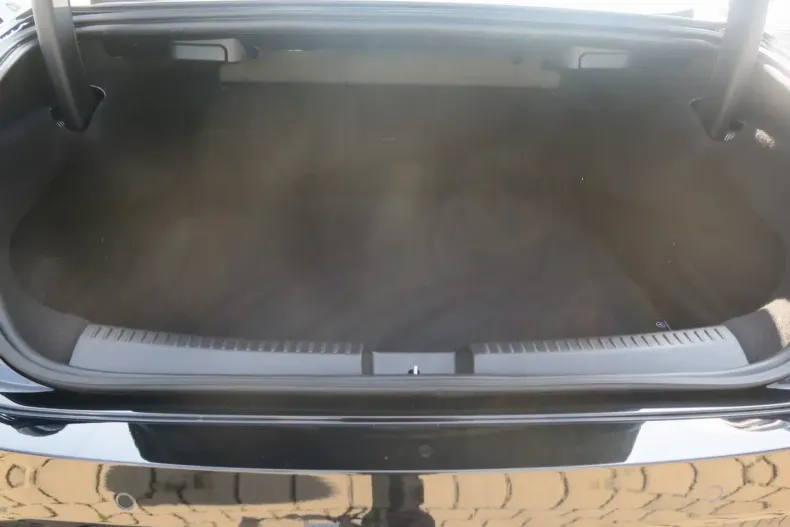 Mercedes-Benz CLA 250 din 2023 cu 6.546 km - oferta MER125327 - foto 5