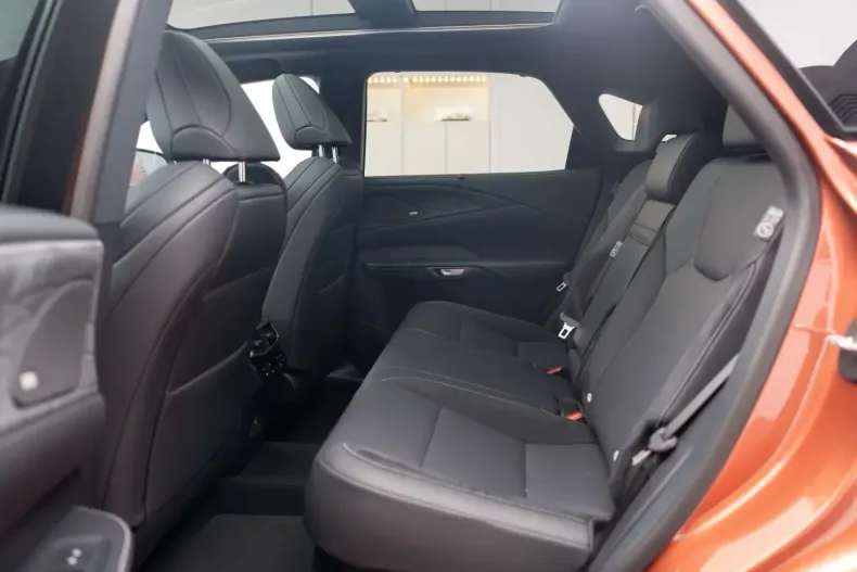 Lexus RX 500 din 2024 cu 21 km - oferta LEX125330 - foto 9