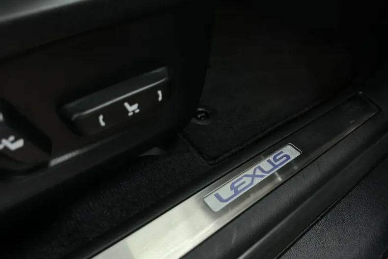 Lexus RX 450 din 2021 cu 83.600 km - oferta LEX125334 - foto 24