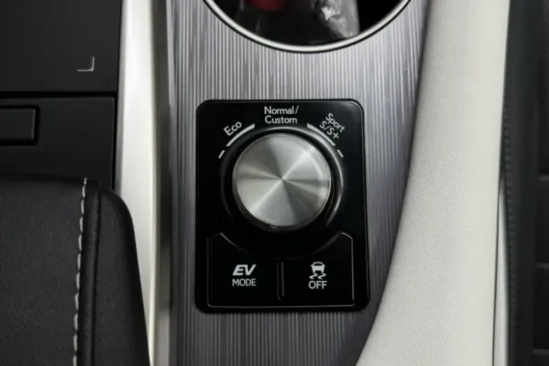 Lexus RX 450 din 2021 cu 83.600 km - oferta LEX125334 - foto 28