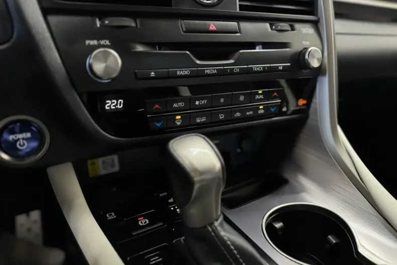 Lexus RX 450 din 2021 cu 83.600 km - oferta LEX125334 - foto 30