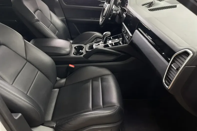 Porsche Cayenne din 2020 cu 64.200 km - oferta POR125335 - foto 26