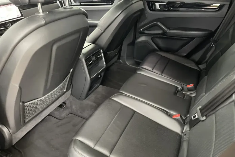 Porsche Cayenne din 2020 cu 64.200 km - oferta POR125335 - foto 33