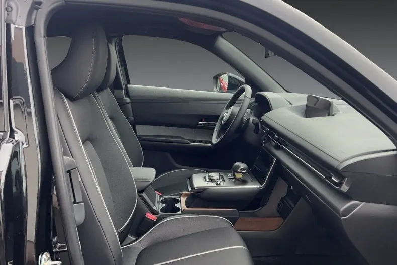 Mazda MX-30 din 2023 cu 6.051 km - oferta MAZ125336 - foto 11