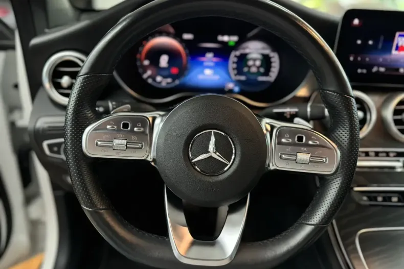 Mercedes-Benz GLC 300 din 2021 cu 87.100 km - oferta MER125339 - foto 16