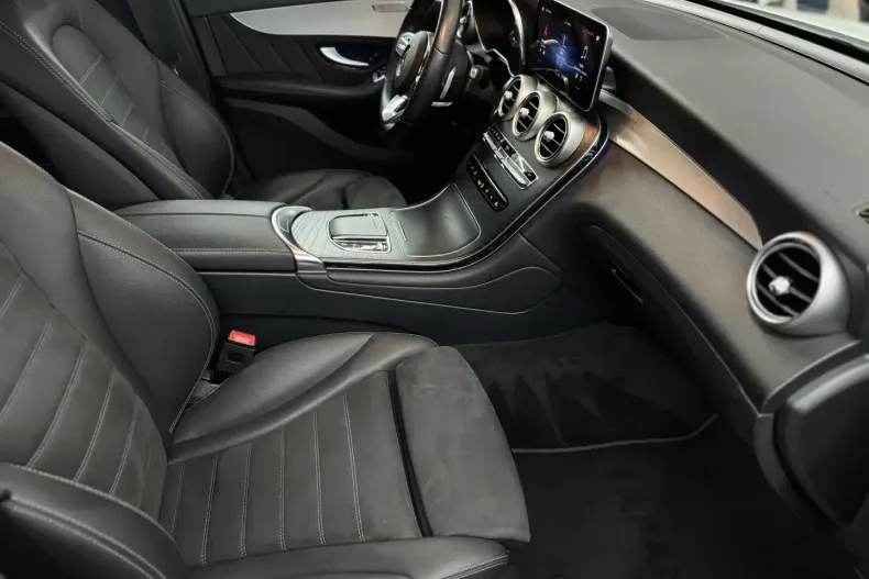 Mercedes-Benz GLC 300 din 2021 cu 87.100 km - oferta MER125339 - foto 29