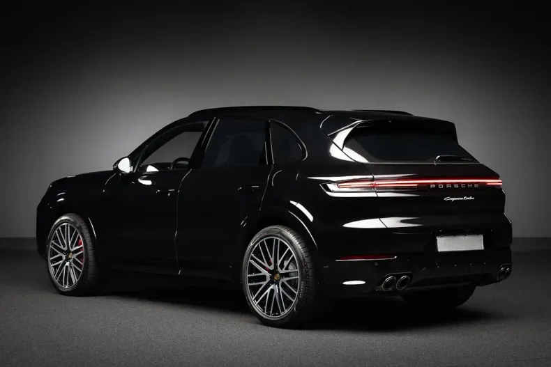 Porsche Cayenne din 2024 cu 1.150 km - oferta POR125341 - foto 4